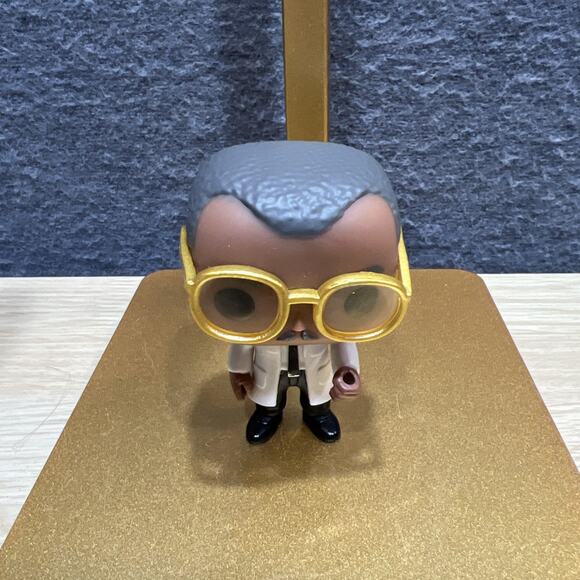 Funko Pop! Movies Jurassic Park 4 Dinosaur & Humans Vinyl Figures Lot Loose - Picture 3 of 6